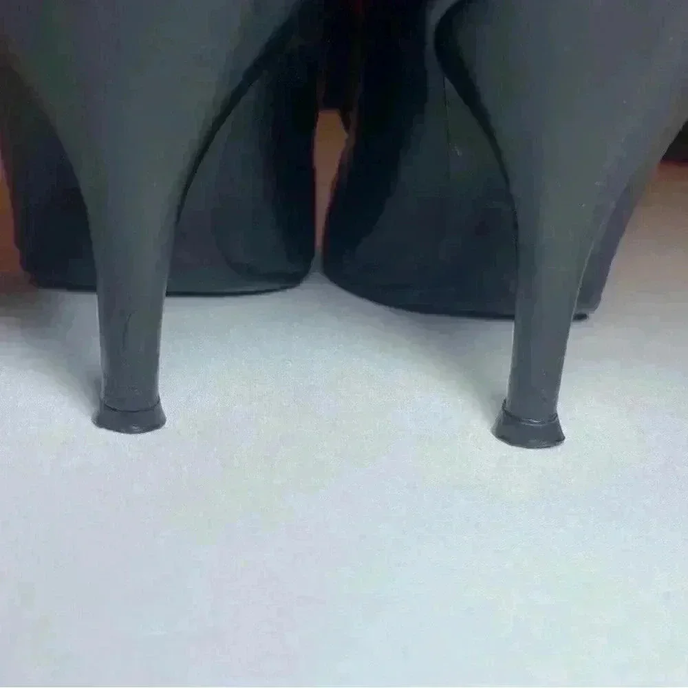 Chanel Vintage Black Pointed Square Toe Heels Bow 36 Leather Mules Gold CC Logo